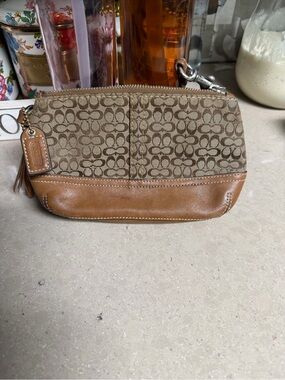 Coach Brown/Tan Signature Canvas Wristlet